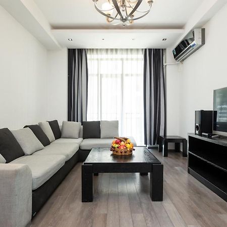 Two Bedroom Apartment In The City Center Tbilisi Exterior foto