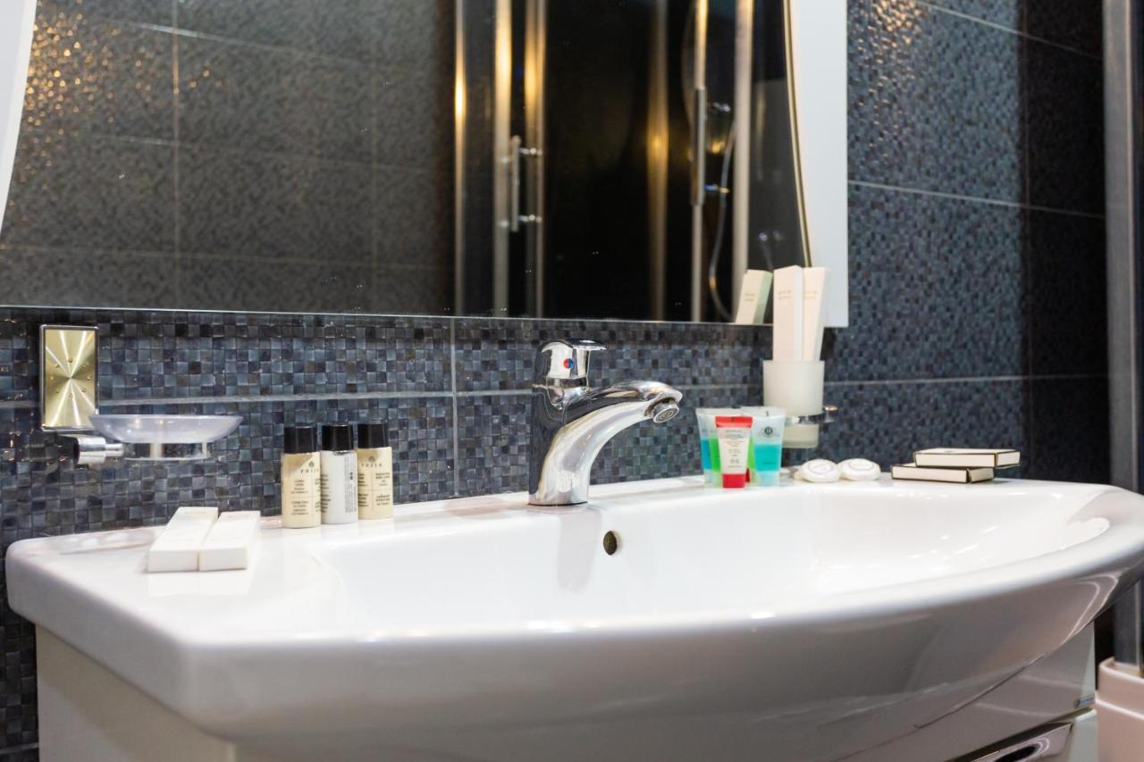 Two Bedroom Apartment In The City Center Tbilisi Exterior foto